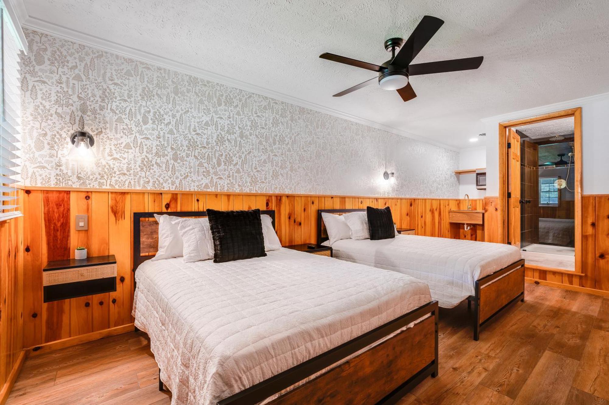 Seneca Pines Lodge Seneca Rocks Esterno foto