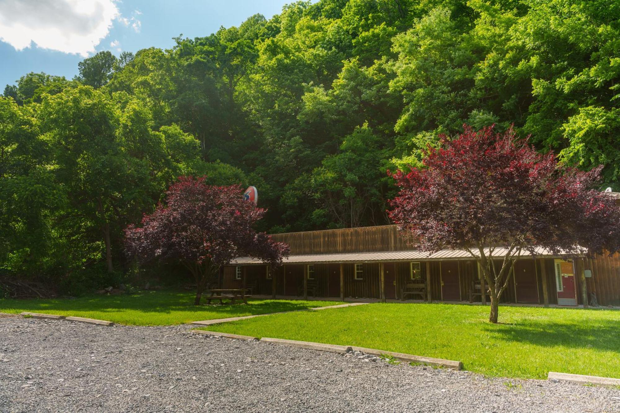 Seneca Pines Lodge Seneca Rocks Esterno foto
